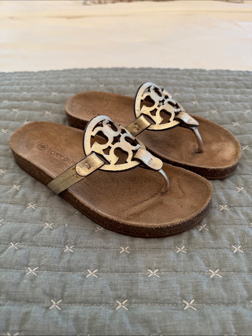 EUC Tory Burch Metallic Gold Miller Thong Sandals